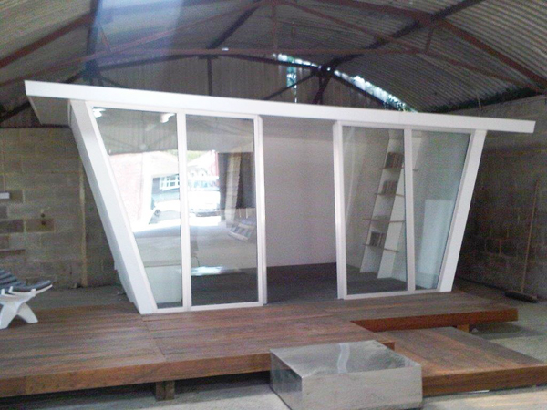 Angled room module